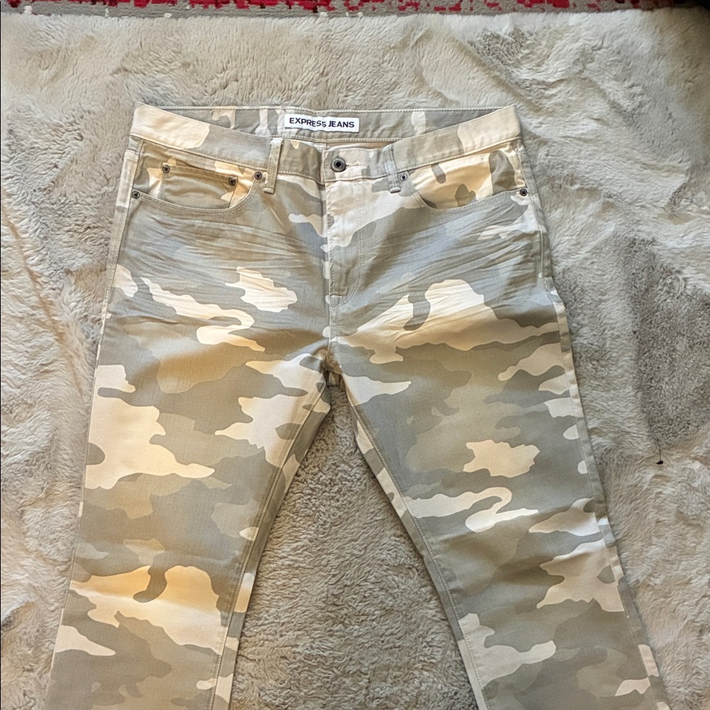 Express Men's Tan Camouflage Jeans